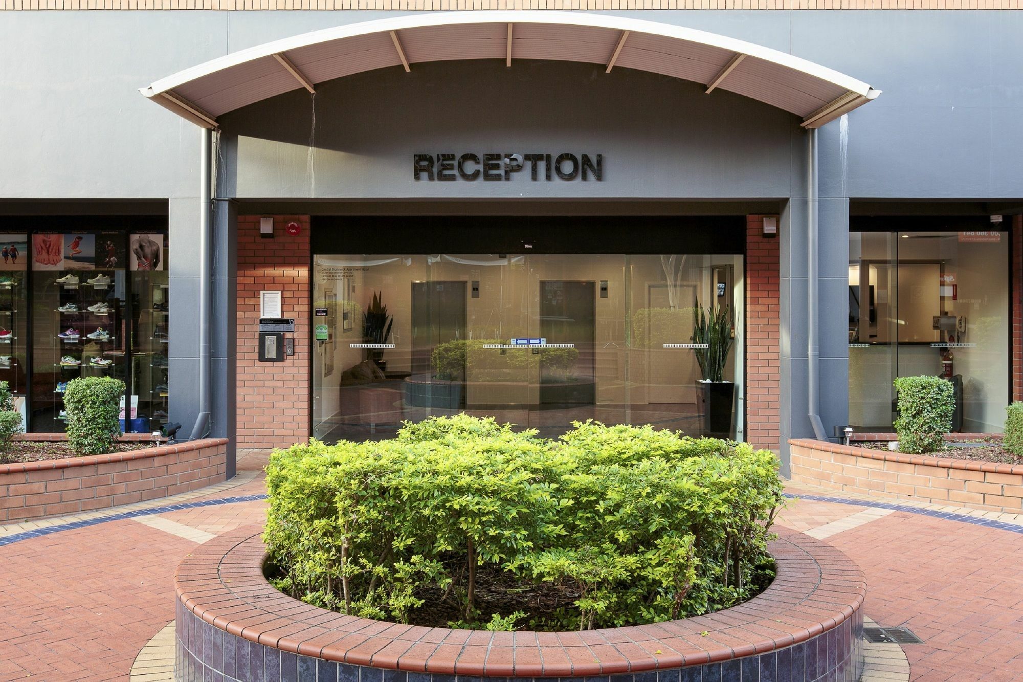 Central Brunswick Apartment Hotel บริสเบน ภายนอก รูปภาพ